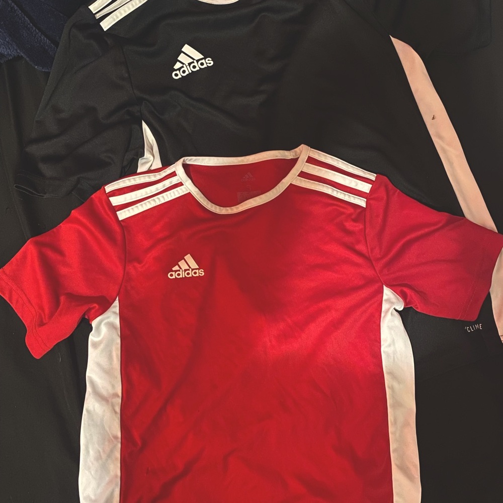 ADIDAS SHIRTS ⚓️  SM & LG.